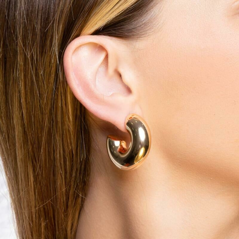 Medium Puffer Hoop Earring